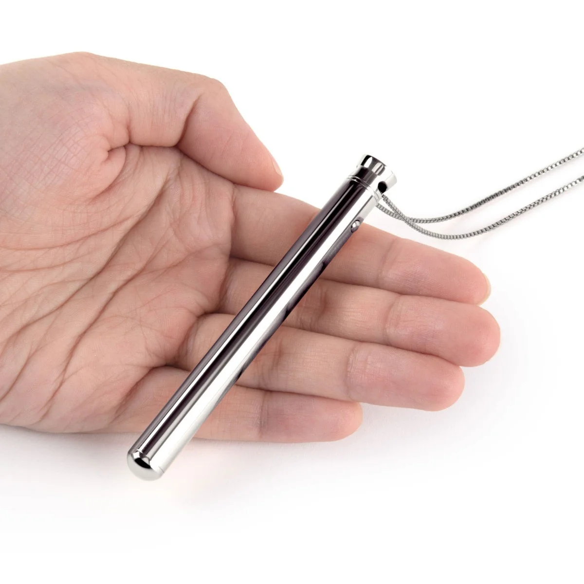 Le Wand Rechargeable Necklace Vibrator Silver - Image 4