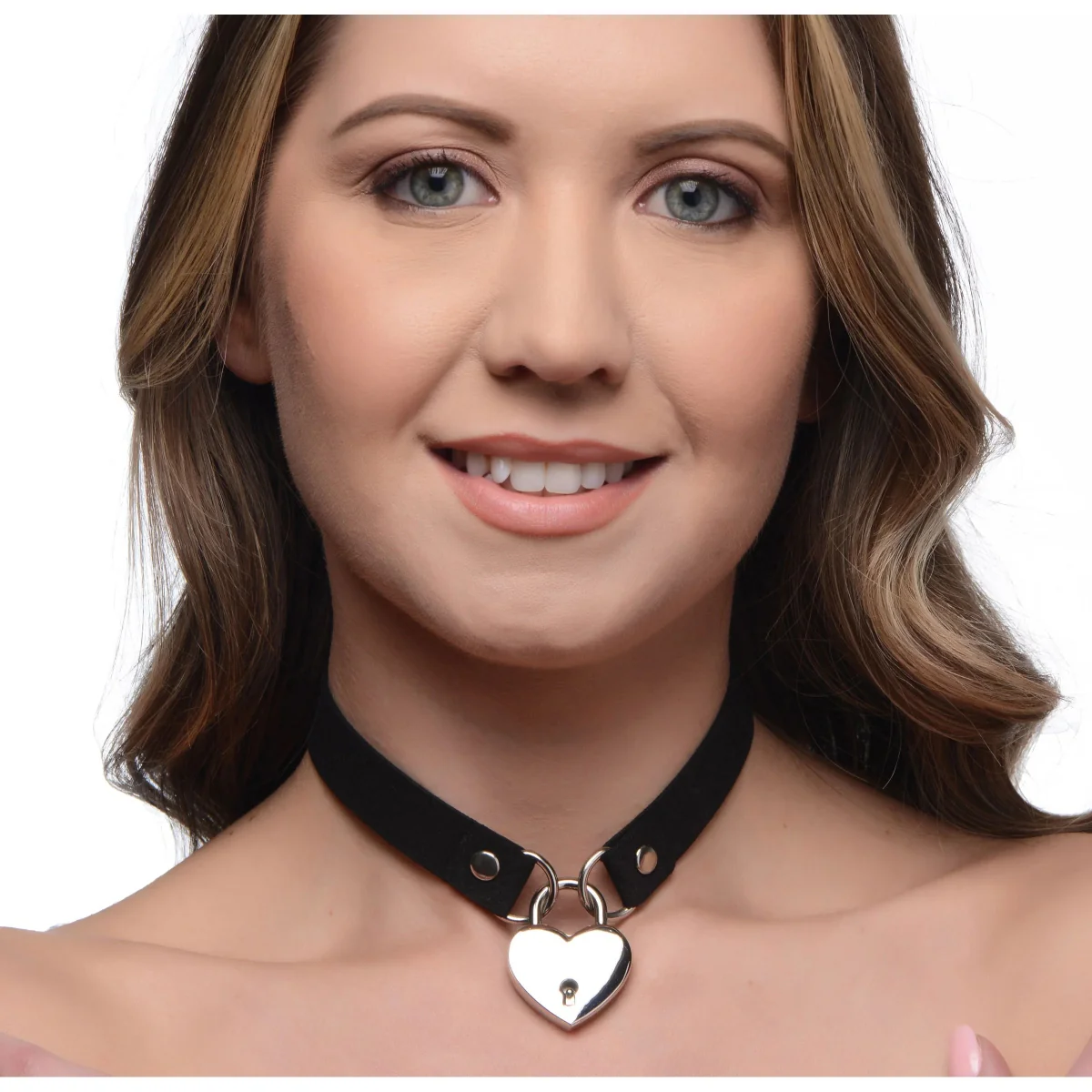 Master Series Lock-It Heart Lock & Key Choker Black Silver - Image 5