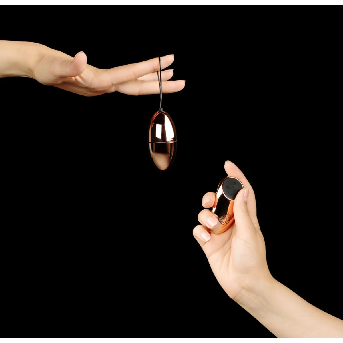 Rosy Gold Nouveau Vibrating Egg Rose Gold - Image 4