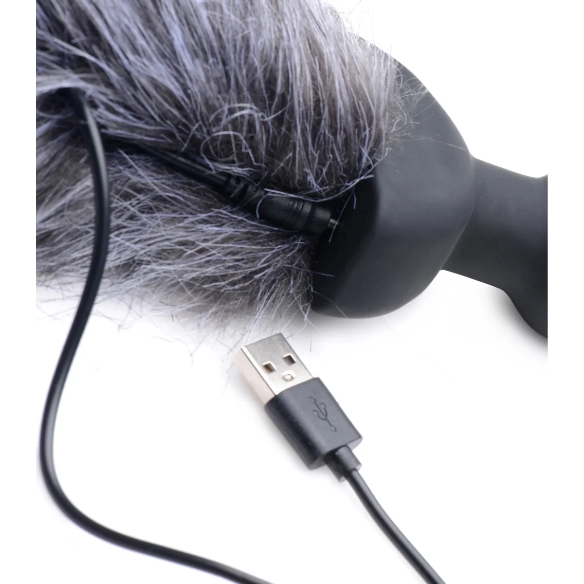 Tailz Grey Fox Tail Vibrating Butt Plug Grey - Image 4