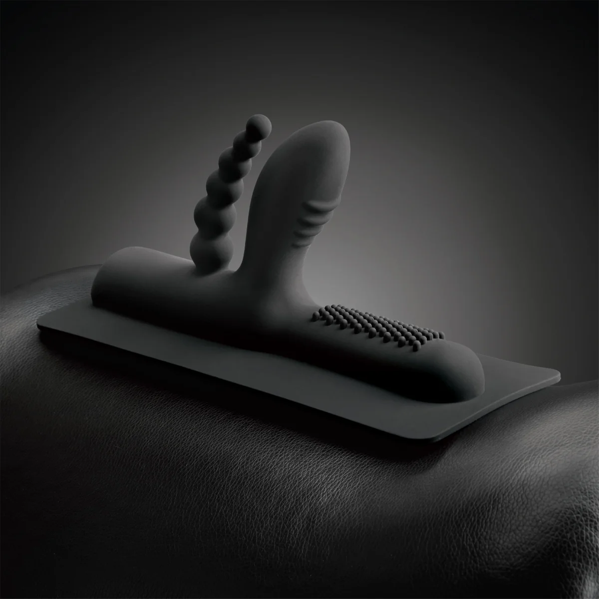 The Cowgirl Buckwild Double Pleasure Silicone Saddle Attachment Black - Image 6
